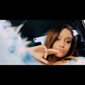 Meet your Posher, Sophia